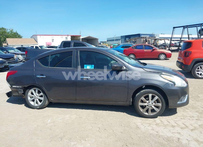 Photo 13 of 2015 Nissan Versa 1.6 SL (VIN 3N1CN7AP7FL908222)