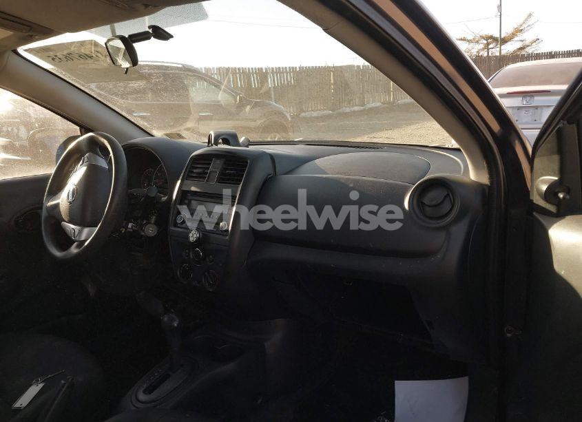 Photo 5 of 2015 Nissan Versa 1.6 S+ (VIN 3N1CN7AP7FL927126)