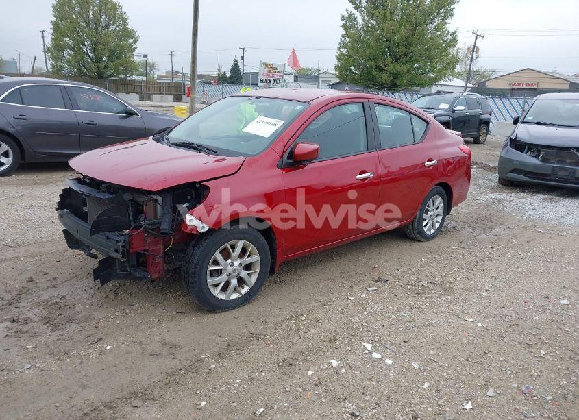 Photo 2 of 2015 Nissan Versa 1.6 SV (VIN 3N1CN7AP7FL931306)