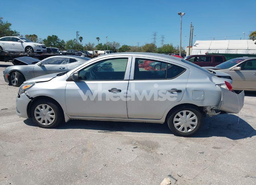 Photo 14 of 2015 Nissan Versa 1.6 S (VIN 3N1CN7AP7FL934089)