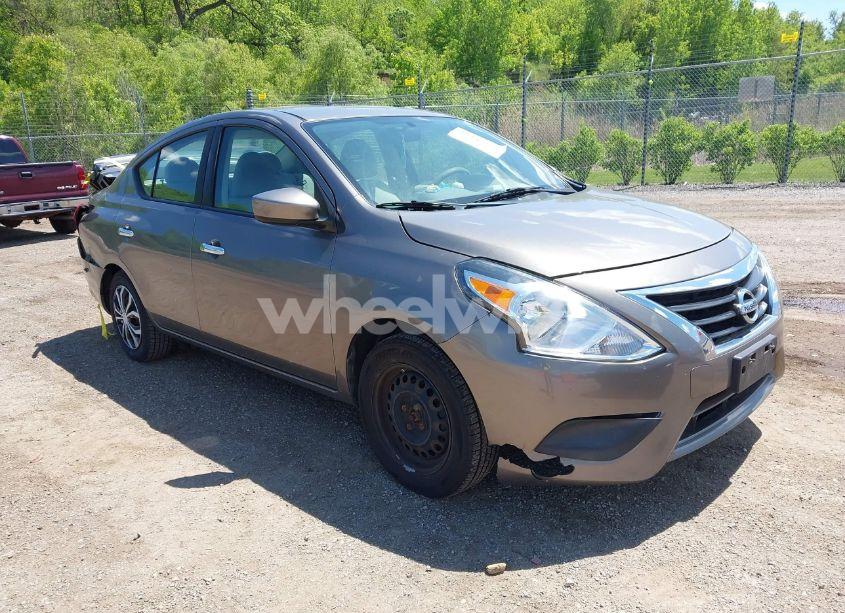 2016 Nissan Versa 1.6 S/1.6 S+/1.6 SL/1.6 SV (VIN 3N1CN7AP7GL805691) main photo