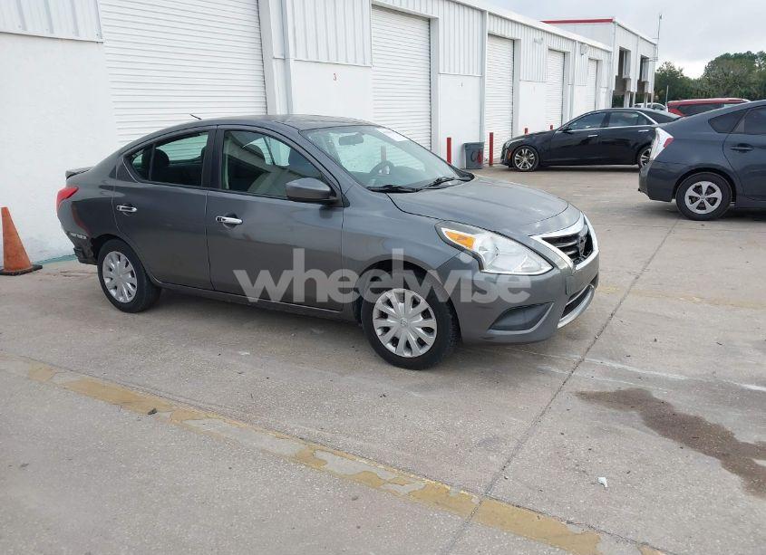 2016 Nissan Versa 1.6 S/1.6 S+/1.6 SL/1.6 SV (VIN 3N1CN7AP7GL831935) main photo