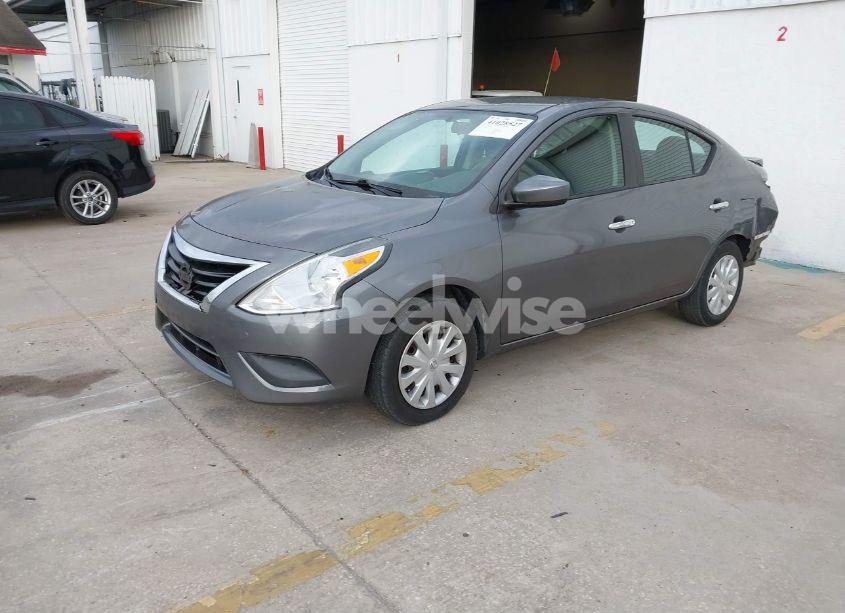 Photo 2 of 2016 Nissan Versa 1.6 S/1.6 S+/1.6 SL/1.6 SV (VIN 3N1CN7AP7GL831935)
