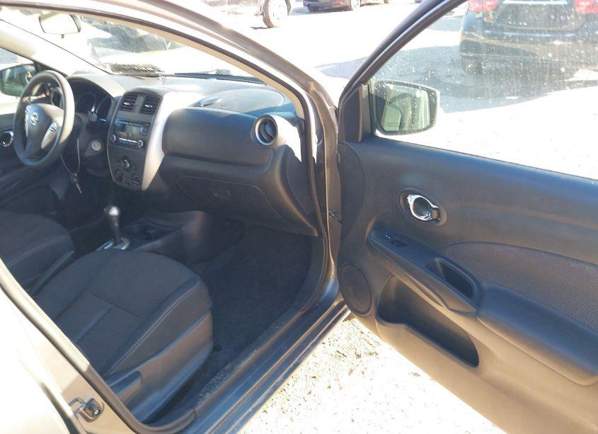 Photo 5 of 2016 Nissan Versa 1.6 S/1.6 S+/1.6 SL/1.6 SV (VIN 3N1CN7AP7GL833569)