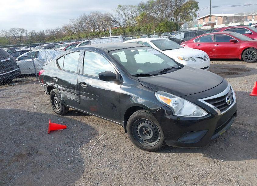 2016 Nissan Versa 1.6 S+ (VIN 3N1CN7AP7GL849593) main photo