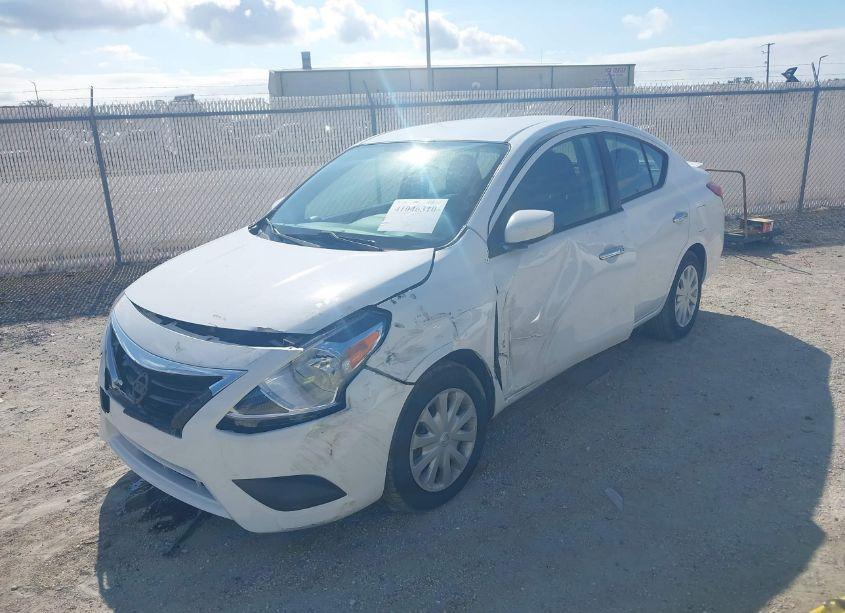 Photo 2 of 2016 Nissan Versa 1.6 S/1.6 S+/1.6 SL/1.6 SV (VIN 3N1CN7AP7GL850422)