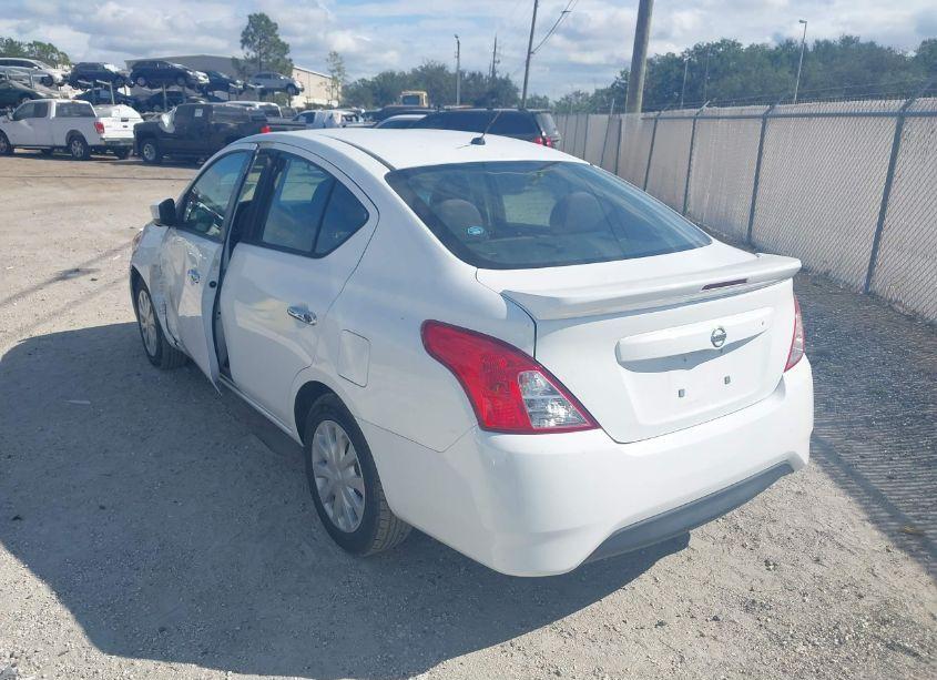 Photo 3 of 2016 Nissan Versa 1.6 S/1.6 S+/1.6 SL/1.6 SV (VIN 3N1CN7AP7GL850422)