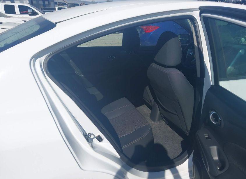 Photo 8 of 2016 Nissan Versa 1.6 S/1.6 S+/1.6 SL/1.6 SV (VIN 3N1CN7AP7GL850422)