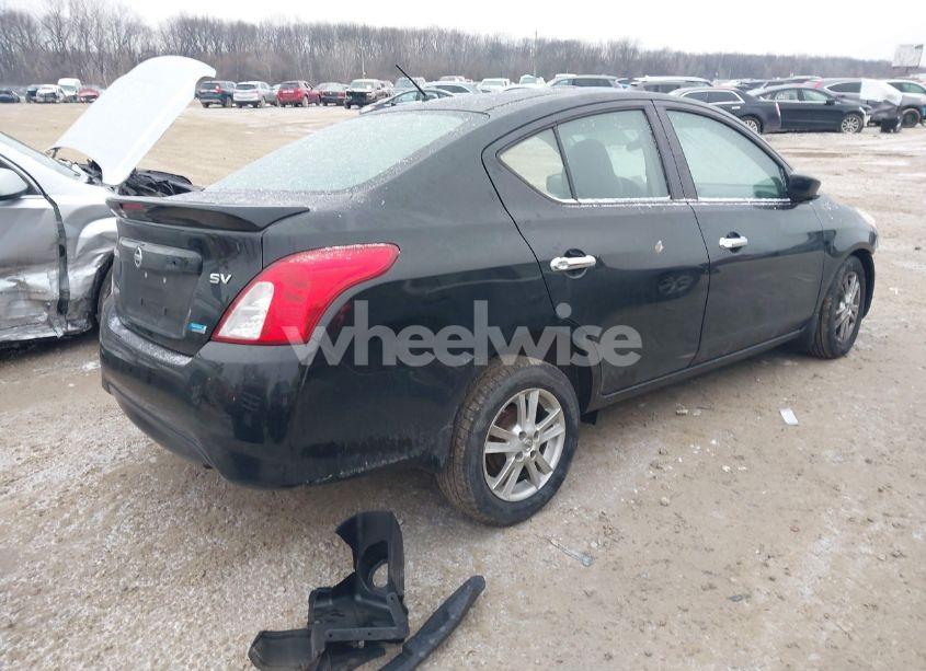 Photo 4 of 2016 Nissan Versa (VIN 3N1CN7AP7GL854440)