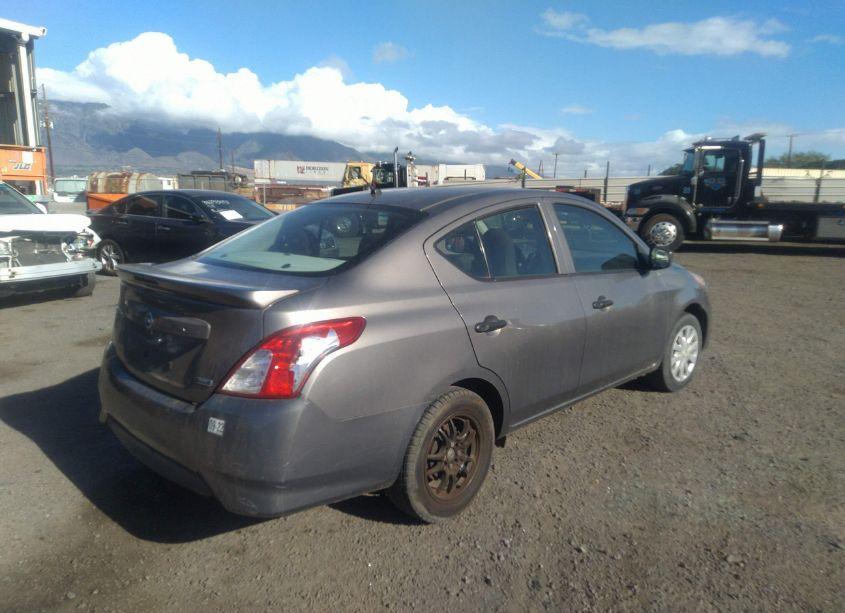 Photo 4 of 2016 Nissan Versa 1.6 S+ (VIN 3N1CN7AP7GL856513)