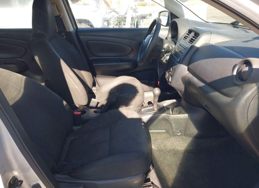 Photo 5 of 2016 Nissan Versa 1.6 S (VIN 3N1CN7AP7GL876177)