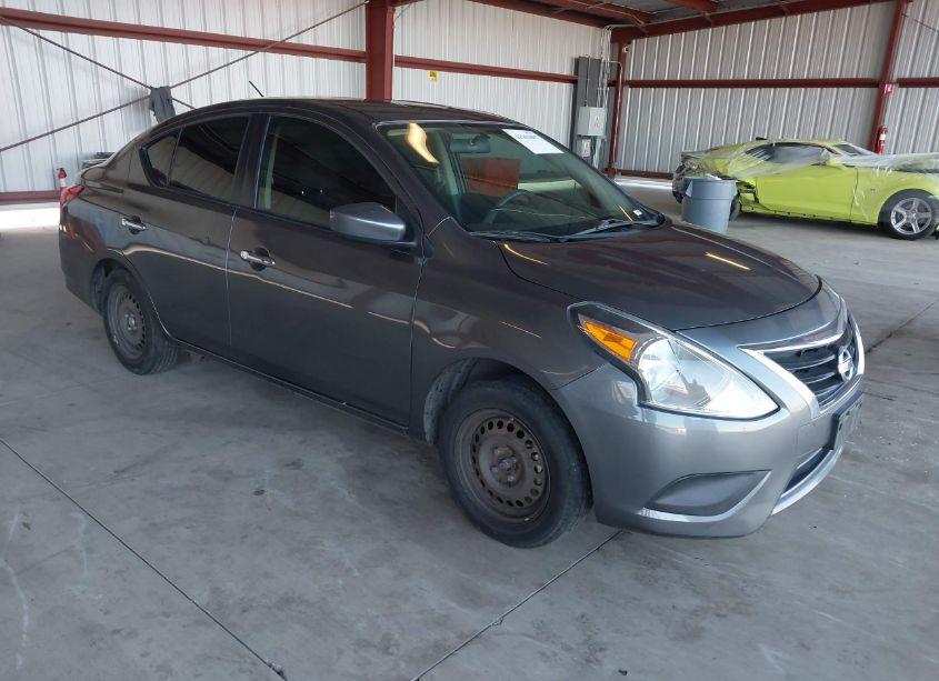 2016 Nissan Versa 1.6 S/1.6 S+/1.6 SL/1.6 SV (VIN 3N1CN7AP7GL904950) main photo