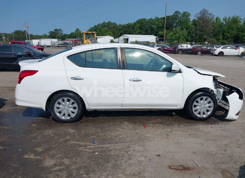 Photo 13 of 2017 Nissan Versa 1.6 SV (VIN 3N1CN7AP7HK471895)