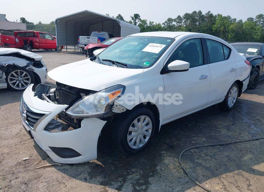 Photo 2 of 2017 Nissan Versa 1.6 SV (VIN 3N1CN7AP7HK471895)