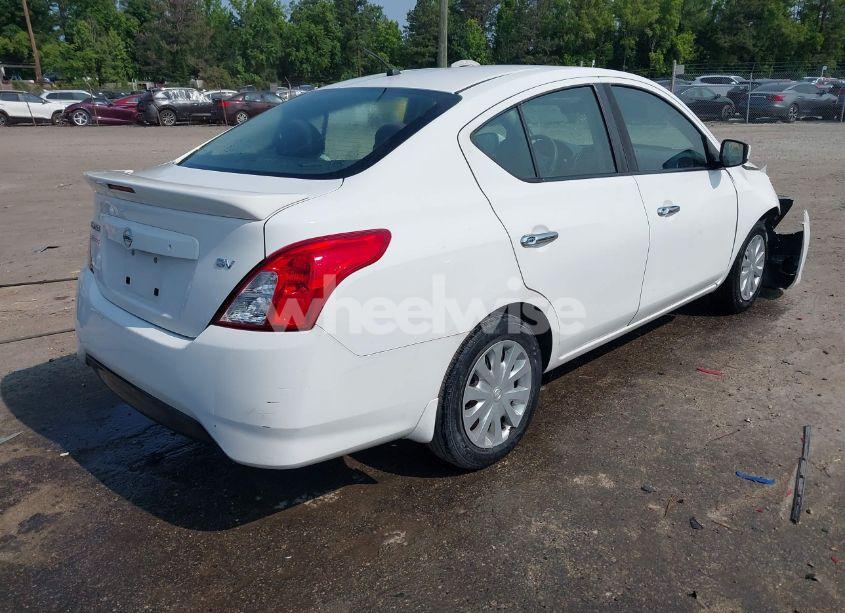 Photo 4 of 2017 Nissan Versa 1.6 SV (VIN 3N1CN7AP7HK471895)