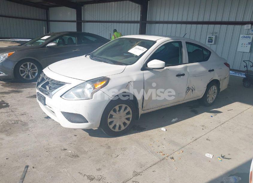 Photo 2 of 2017 Nissan Versa 1.6 S (VIN 3N1CN7AP7HL801481)