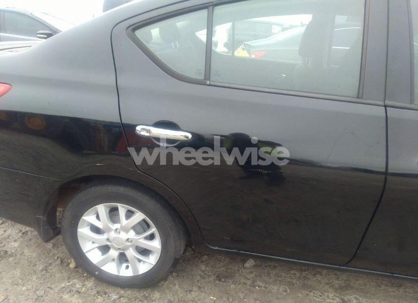 Photo 6 of 2017 Nissan Versa 1.6 SV (VIN 3N1CN7AP7HL804137)