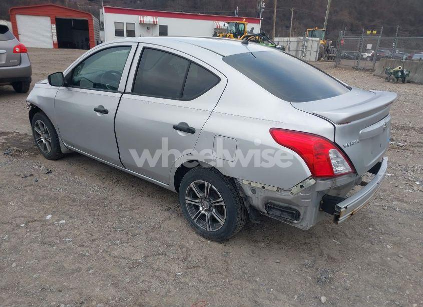 Photo 3 of 2017 Nissan Versa 1.6 S (VIN 3N1CN7AP7HL834738)