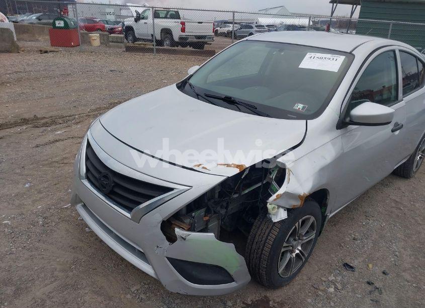 Photo 6 of 2017 Nissan Versa 1.6 S (VIN 3N1CN7AP7HL834738)