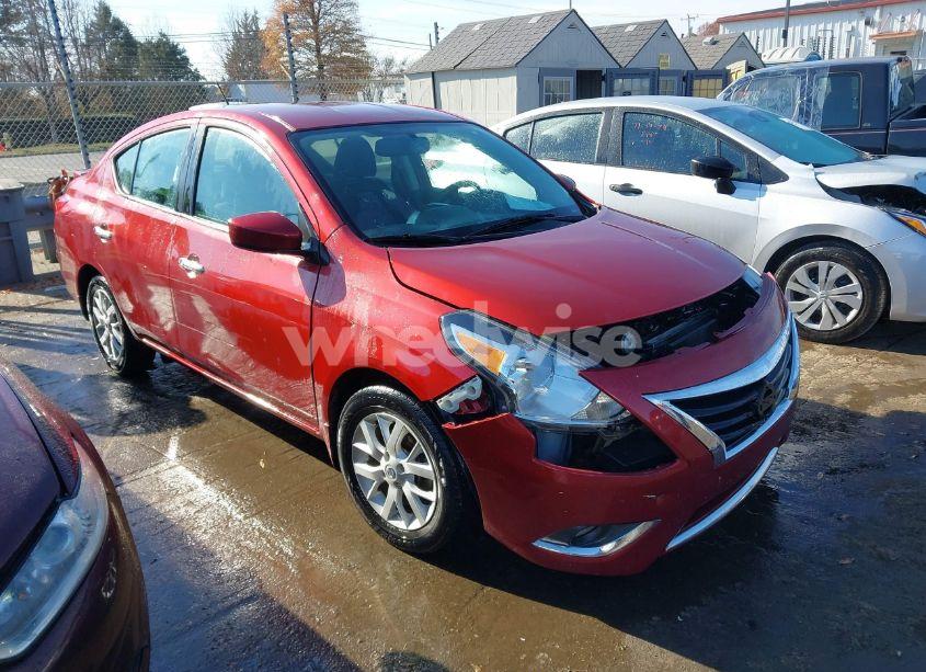 2017 Nissan Versa 1.6 SV (VIN 3N1CN7AP7HL849157) main photo