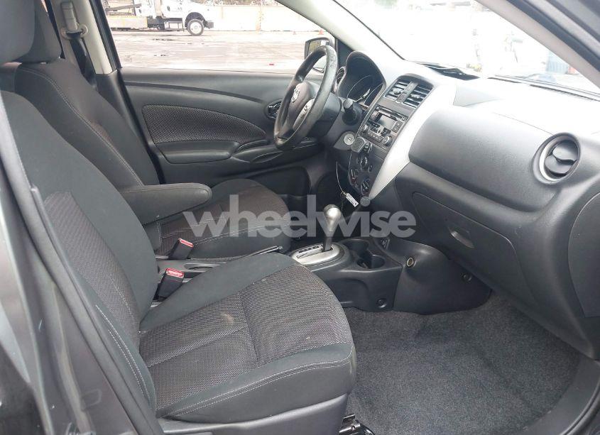 Photo 5 of 2017 Nissan Versa 1.6 SV (VIN 3N1CN7AP7HL855475)