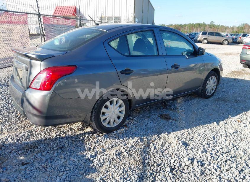 Photo 4 of 2017 Nissan Versa 1.6 S+ (VIN 3N1CN7AP7HL865035)