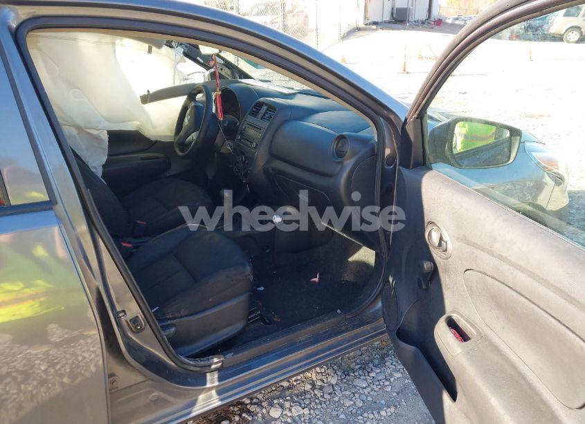 Photo 5 of 2017 Nissan Versa 1.6 S+ (VIN 3N1CN7AP7HL865035)