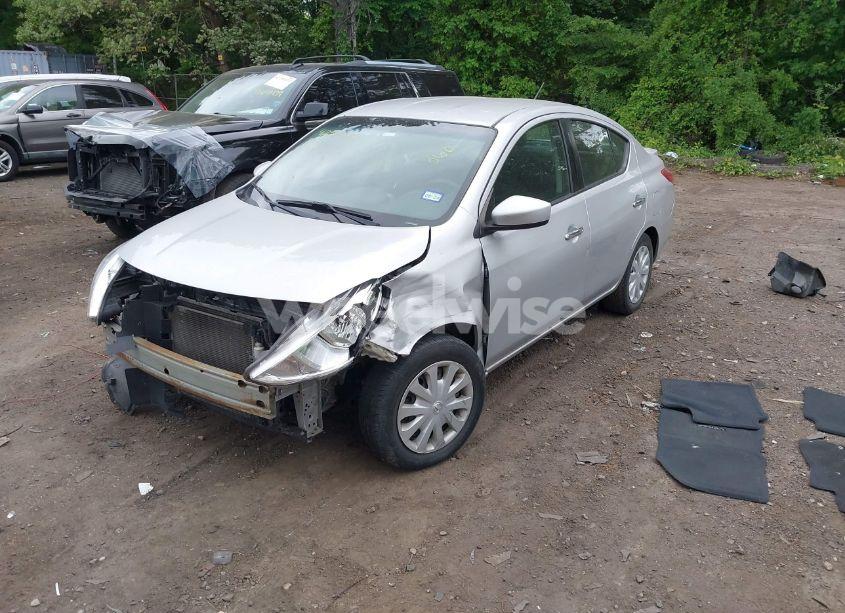 Photo 2 of 2017 Nissan Versa 1.6 SV (VIN 3N1CN7AP7HL870509)