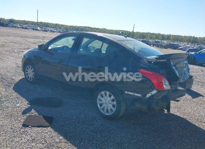 Photo 3 of 2017 Nissan Versa 1.6 S+ (VIN 3N1CN7AP7HL871658)