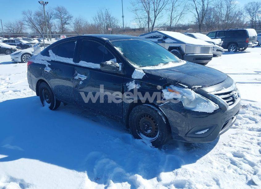 2017 Nissan Versa 1.6 SV (VIN 3N1CN7AP7HL907901) main photo