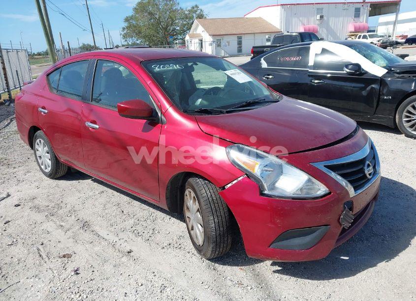 2018 Nissan Versa 1.6 SV (VIN 3N1CN7AP7JK393544) main photo
