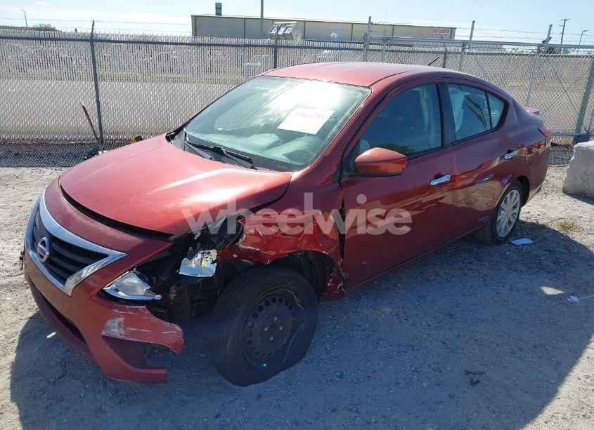 Photo 2 of 2018 Nissan Versa 1.6 SV (VIN 3N1CN7AP7JK393544)