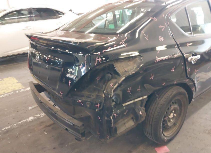 Photo 14 of 2018 Nissan Versa 1.6 SV (VIN 3N1CN7AP7JL810638)