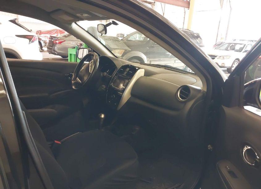 Photo 5 of 2018 Nissan Versa 1.6 SV (VIN 3N1CN7AP7JL810638)