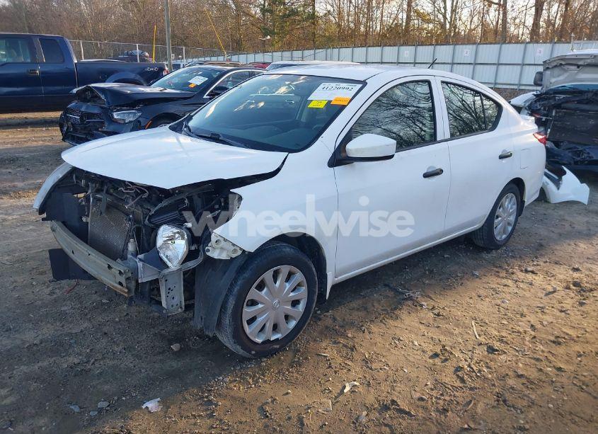 Photo 2 of 2018 Nissan Versa 1.6 S+ (VIN 3N1CN7AP7JL836575)