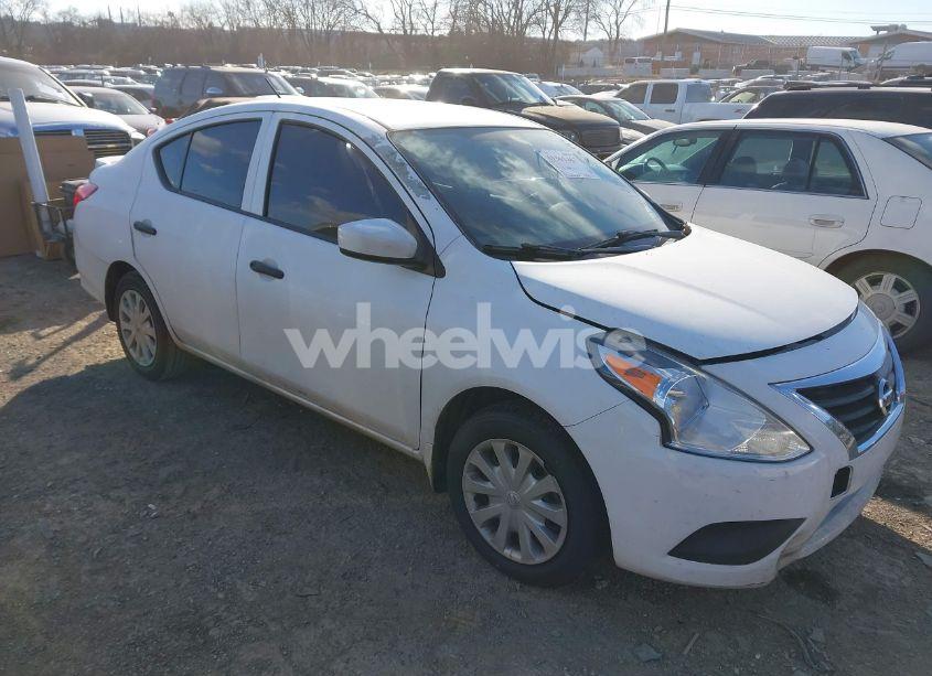 2018 Nissan Versa 1.6 S+ (VIN 3N1CN7AP7JL837998) main photo