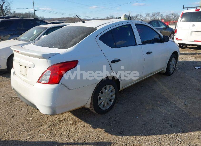 Photo 4 of 2018 Nissan Versa 1.6 S+ (VIN 3N1CN7AP7JL837998)