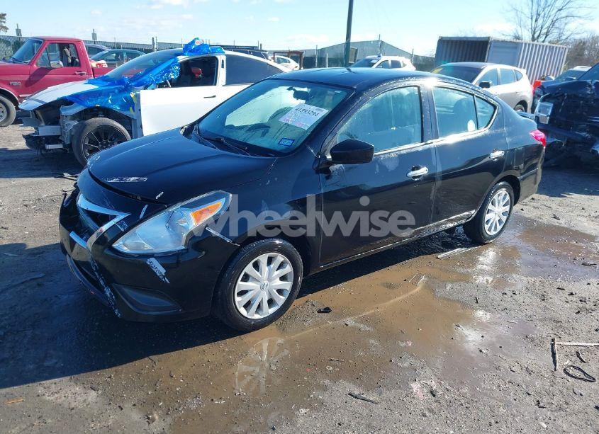 Photo 2 of 2018 Nissan Versa 1.6 SV (VIN 3N1CN7AP7JL842408)