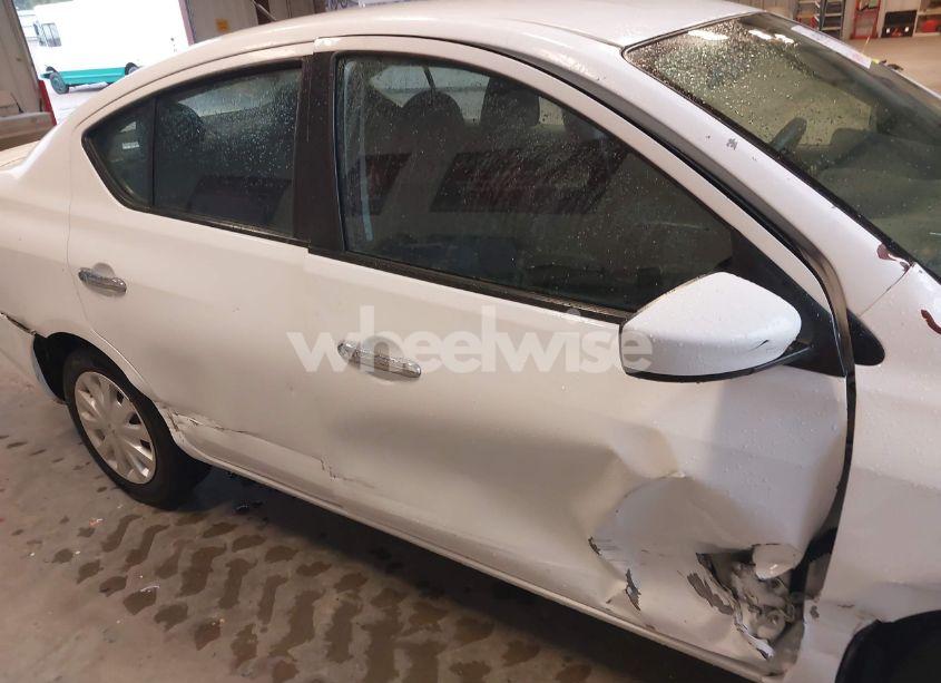 Photo 12 of 2018 Nissan Versa 1.6 SV (VIN 3N1CN7AP7JL845941)