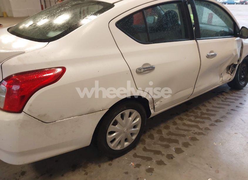 Photo 13 of 2018 Nissan Versa 1.6 SV (VIN 3N1CN7AP7JL845941)