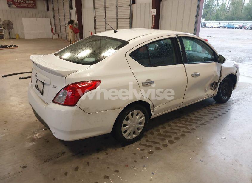 Photo 4 of 2018 Nissan Versa 1.6 SV (VIN 3N1CN7AP7JL845941)