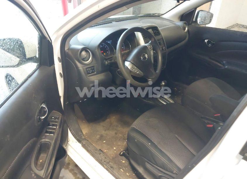 Photo 5 of 2018 Nissan Versa 1.6 SV (VIN 3N1CN7AP7JL845941)