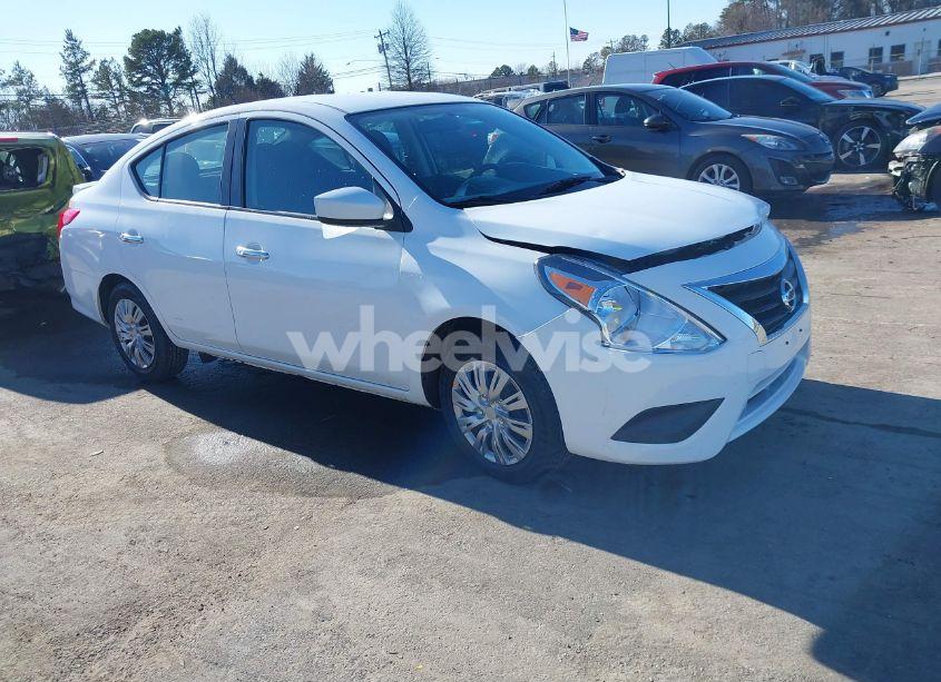 2018 Nissan Versa 1.6 SV (VIN 3N1CN7AP7JL850556) main photo