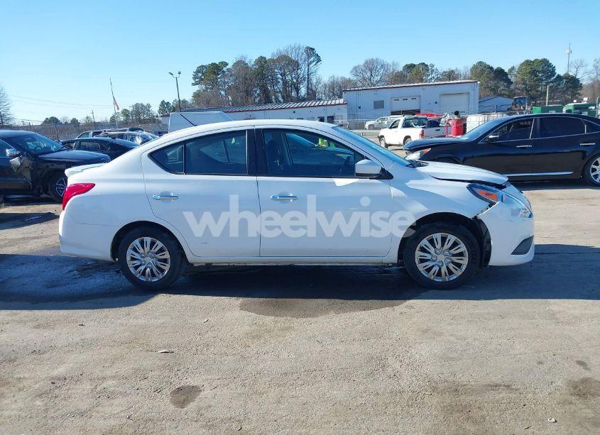 Photo 13 of 2018 Nissan Versa 1.6 SV (VIN 3N1CN7AP7JL850556)