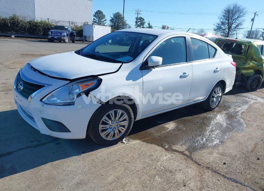 Photo 2 of 2018 Nissan Versa 1.6 SV (VIN 3N1CN7AP7JL850556)