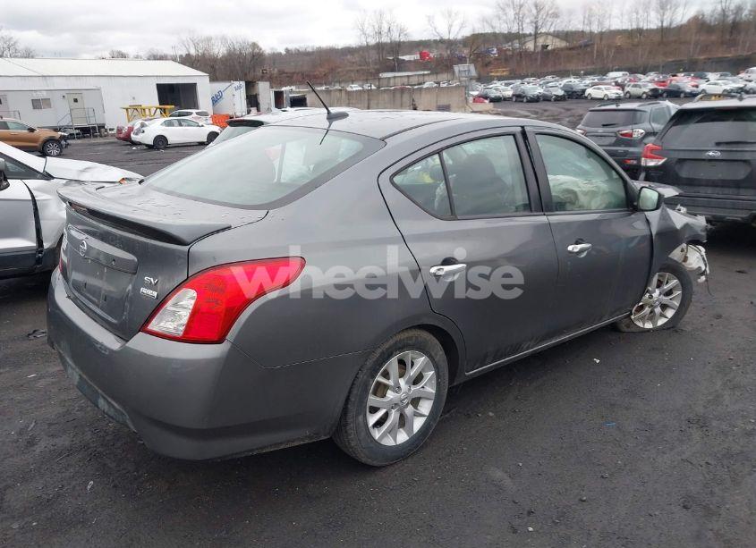Photo 4 of 2018 Nissan Versa 1.6 SV (VIN 3N1CN7AP7JL863601)