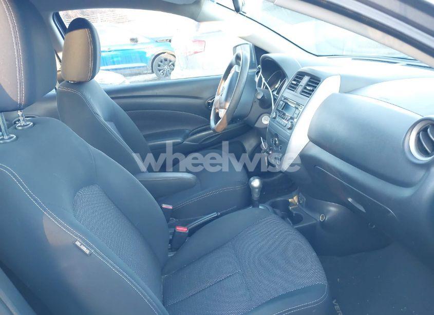 Photo 5 of 2018 Nissan Versa 1.6 SV (VIN 3N1CN7AP7JL870158)