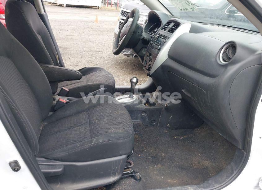 Photo 5 of 2018 Nissan Versa 1.6 SV (VIN 3N1CN7AP7JL875232)