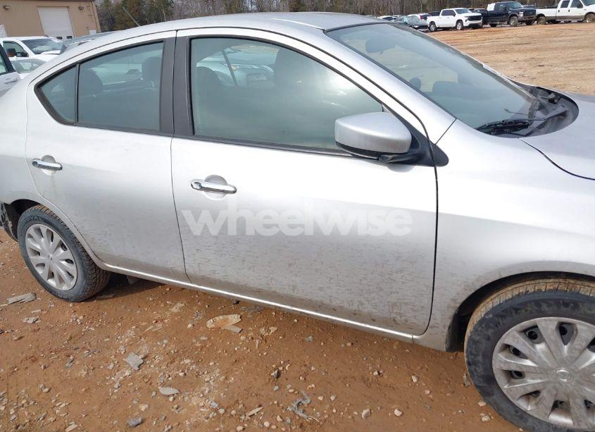 Photo 13 of 2018 Nissan Versa 1.6 SV (VIN 3N1CN7AP7JL879233)