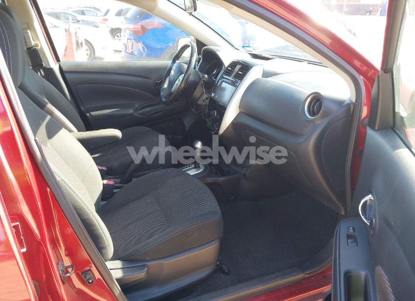 Photo 5 of 2018 Nissan Versa 1.6 SV (VIN 3N1CN7AP7JL882164)